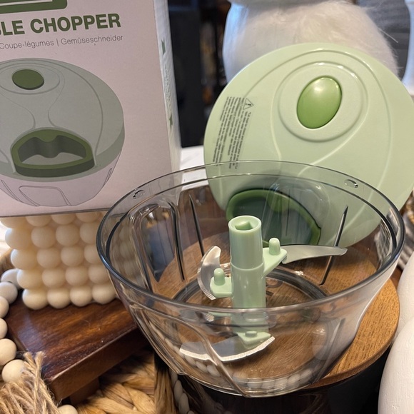 EPARE’ Mini Vegetable Chopper - Picture 9 of 14
